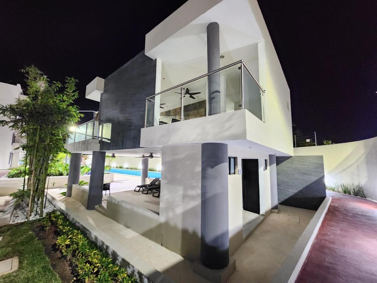 Astoria Gated Condos كانكون المظهر الخارجي الصورة