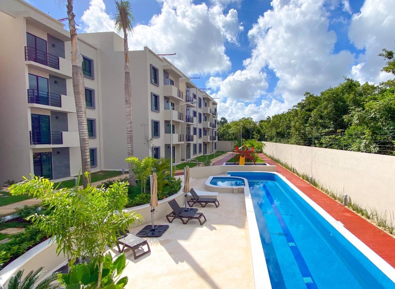 Astoria Gated Condos كانكون المظهر الخارجي الصورة